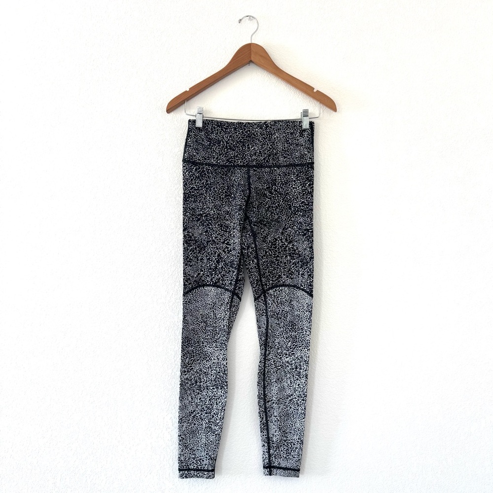 Lululemon Animal Print 28” Workout Leggings